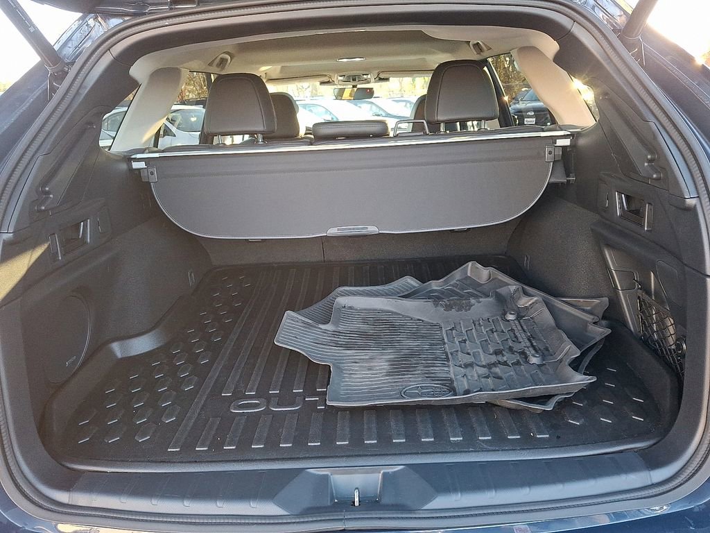 Used 2025 Subaru Outback Limited image 27