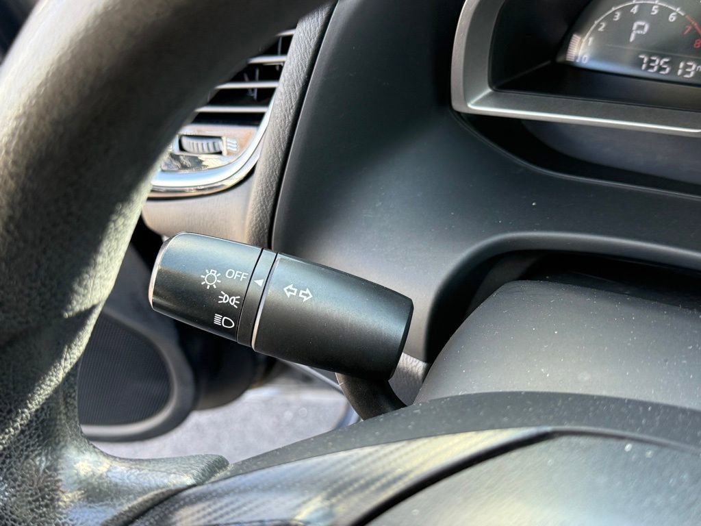 Used 2014 MAZDA MAZDA3 i Sport image 21