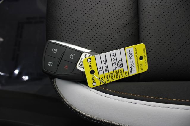 New 2026 Buick Envision Sport Touring image 8