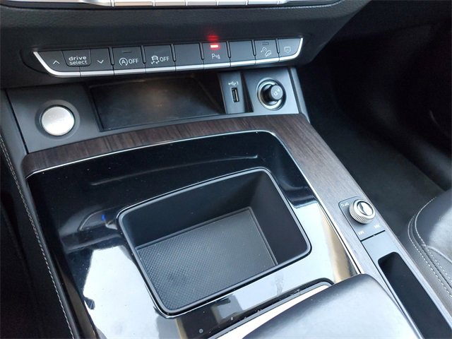 Used 2021 Audi Q5 2.0T Premium Plus w/ Premium Plus Package image 24