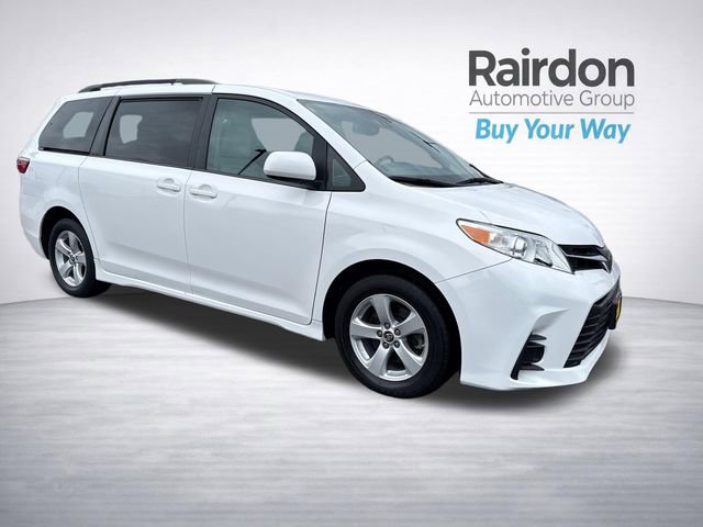 Used 2018 Toyota Sienna LE