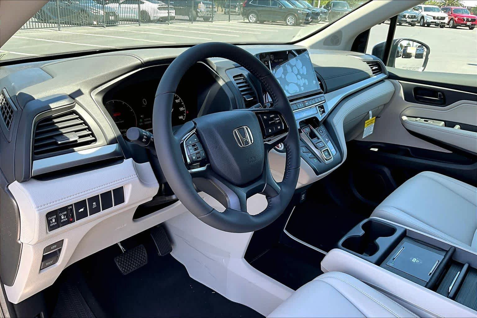 New 2026 Honda Odyssey EX-L image 8