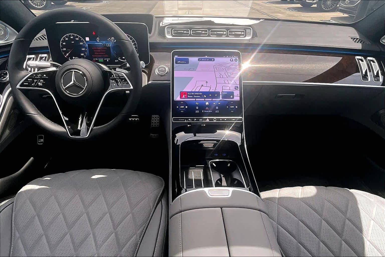 New 2026 Mercedes-Benz S 580e 4MATIC Sedan image 8