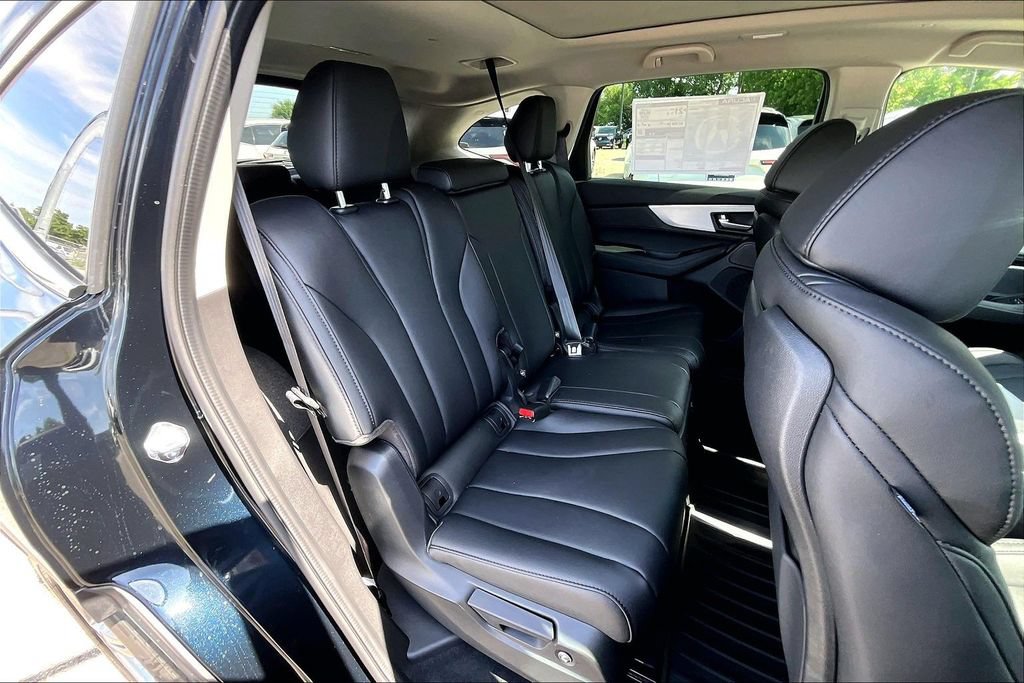 New 2026 Acura MDX SH-AWD image 5