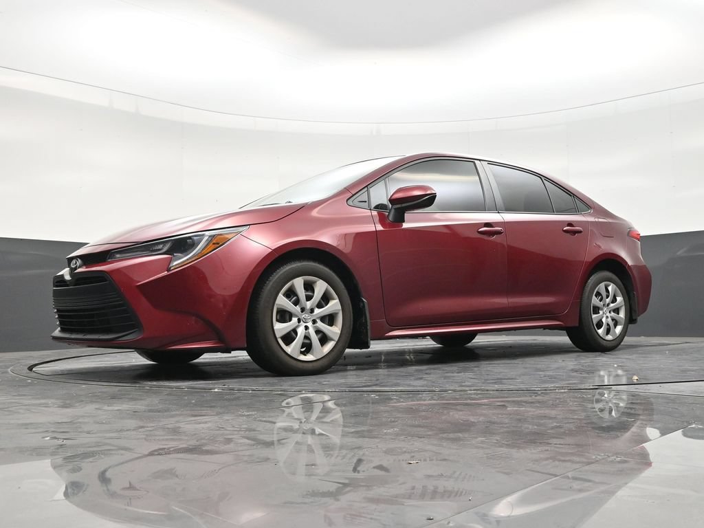 Used 2025 Toyota Corolla LE FWD image 20