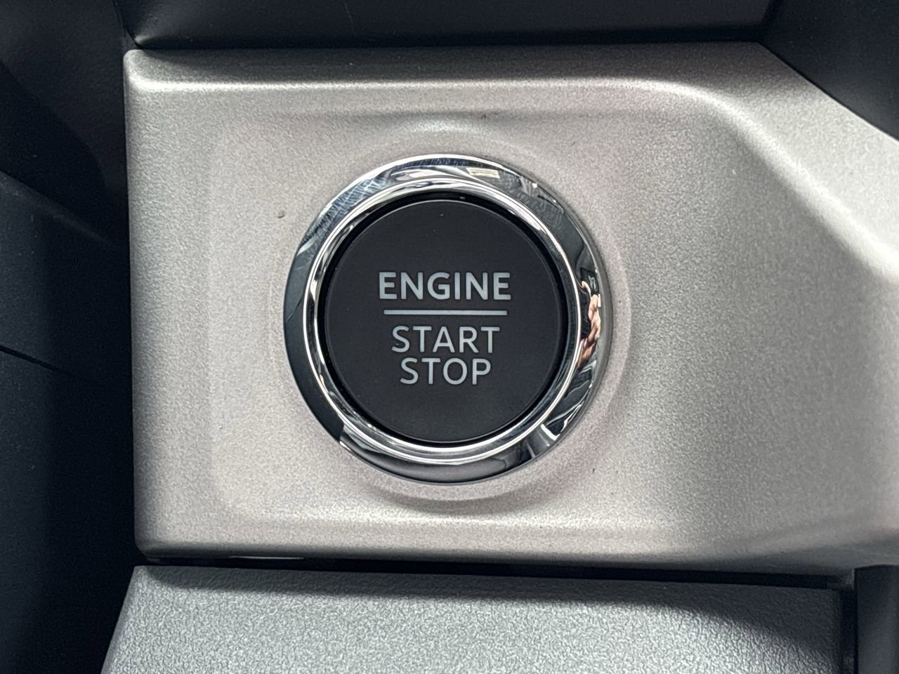 New 2025 Ford F250 XLT w/ Black Appearance Package image 35