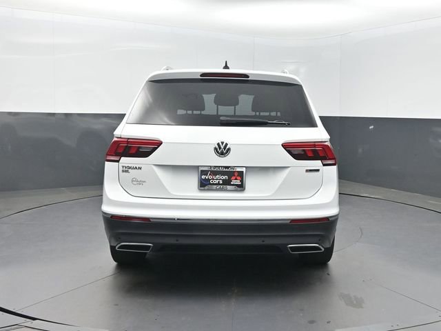 Used 2021 Volkswagen Tiguan SEL AWD/4WD image 31