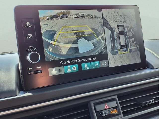 Used 2025 Honda Pilot Black Edition image 24