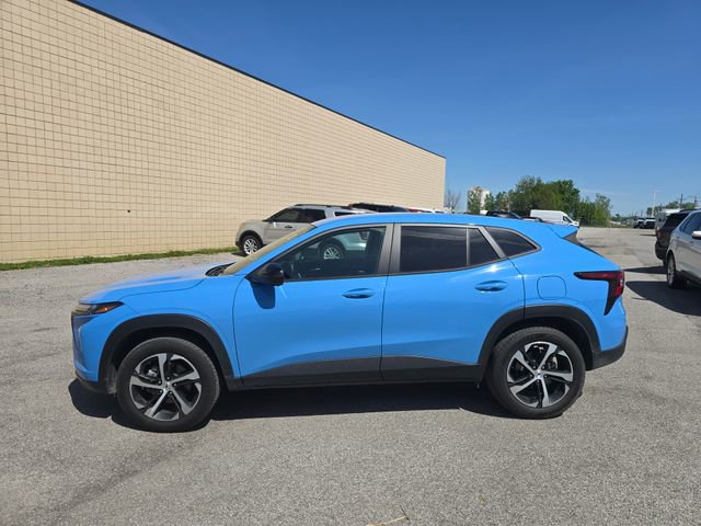 Used 2024 Chevrolet Trax RS w/ Driver Confidence Package FWD image 8