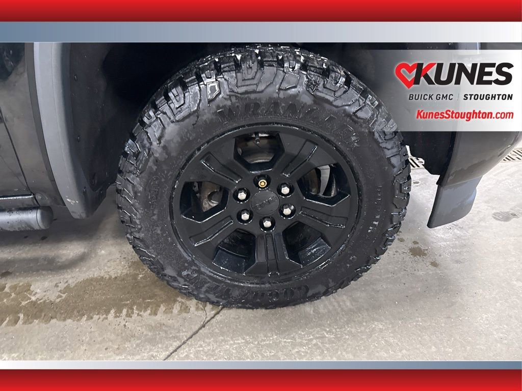 Used 2017 GMC Sierra 1500 SLT w/ All Terrain X Package image 14