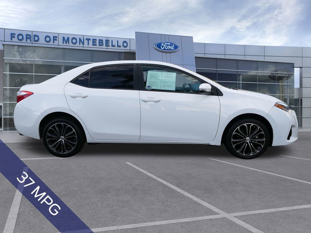 Used 2016 Toyota Corolla S image 2