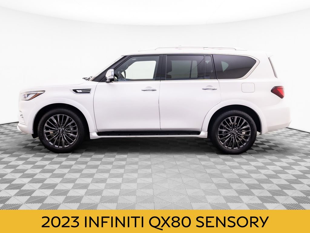 Used 2023 INFINITI QX80 Sensory w/ All-Season Package AWD/4WD image 2