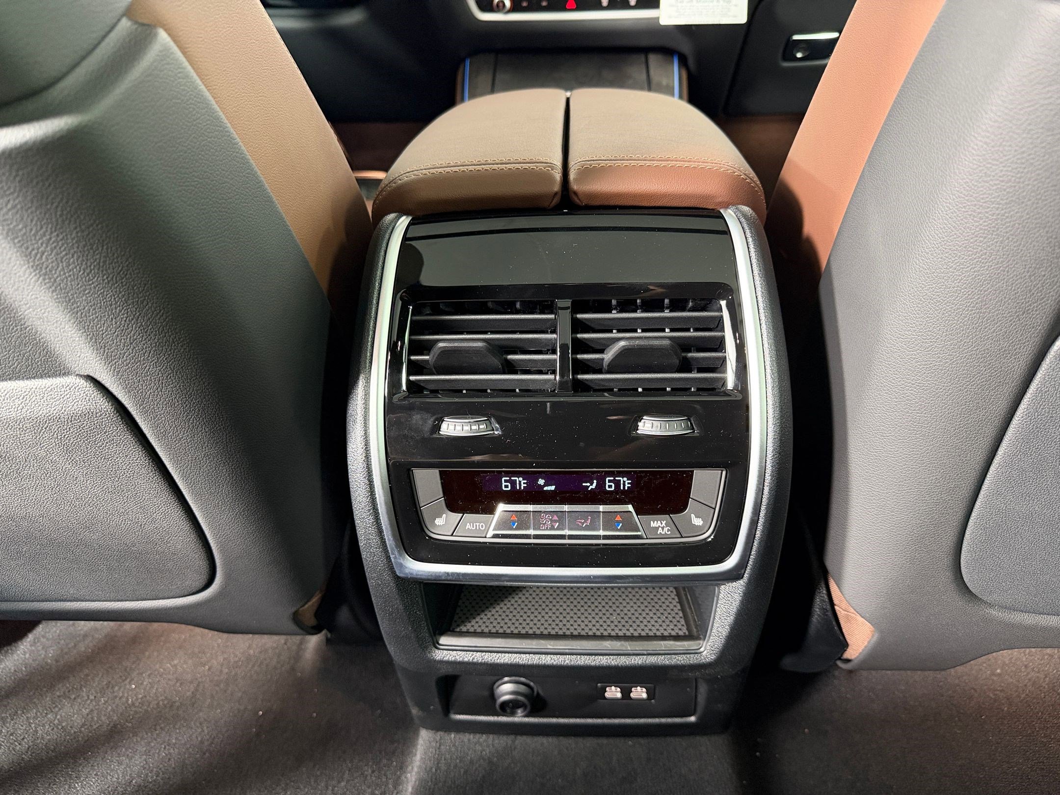 New 2026 BMW X5 xDrive50e w/ M Sport Package AWD/4WD image 30