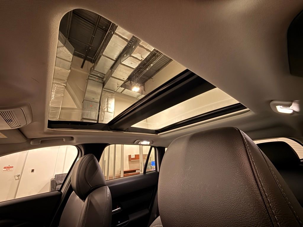 Used 2025 MAZDA CX-50 AWD 2.5 S w/ Premium Plus Pkg image 17