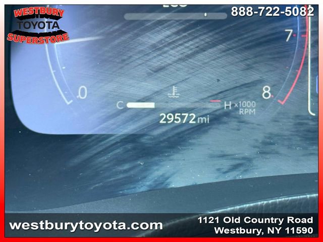 Used 2024 Toyota Highlander Platinum AWD/4WD image 28