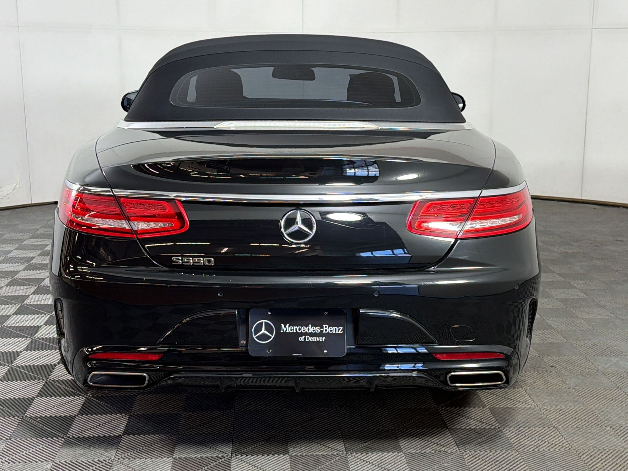 Used 2017 Mercedes-Benz S 550 Cabriolet image 10