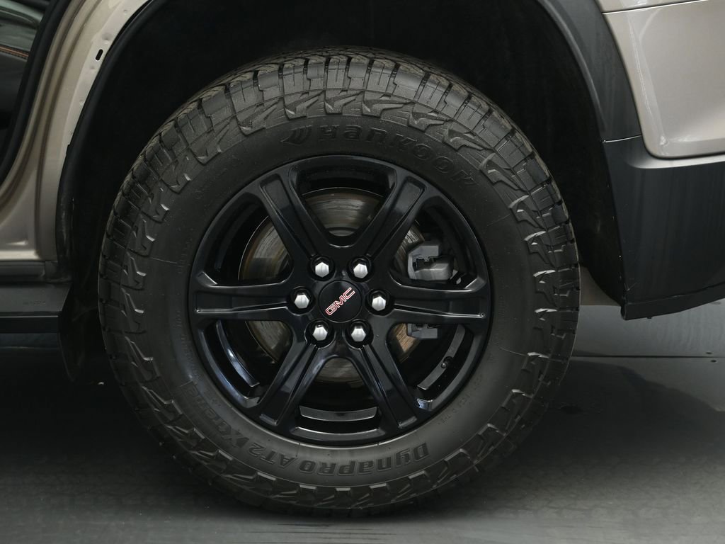 Used 2022 GMC Acadia AT4 w/ Trailering Package image 24