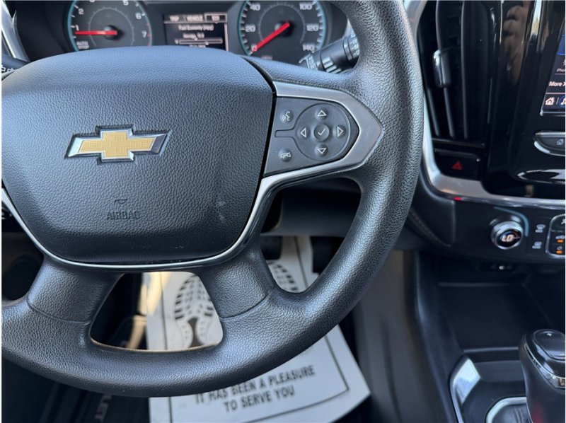 Used 2020 Chevrolet Traverse LS image 34