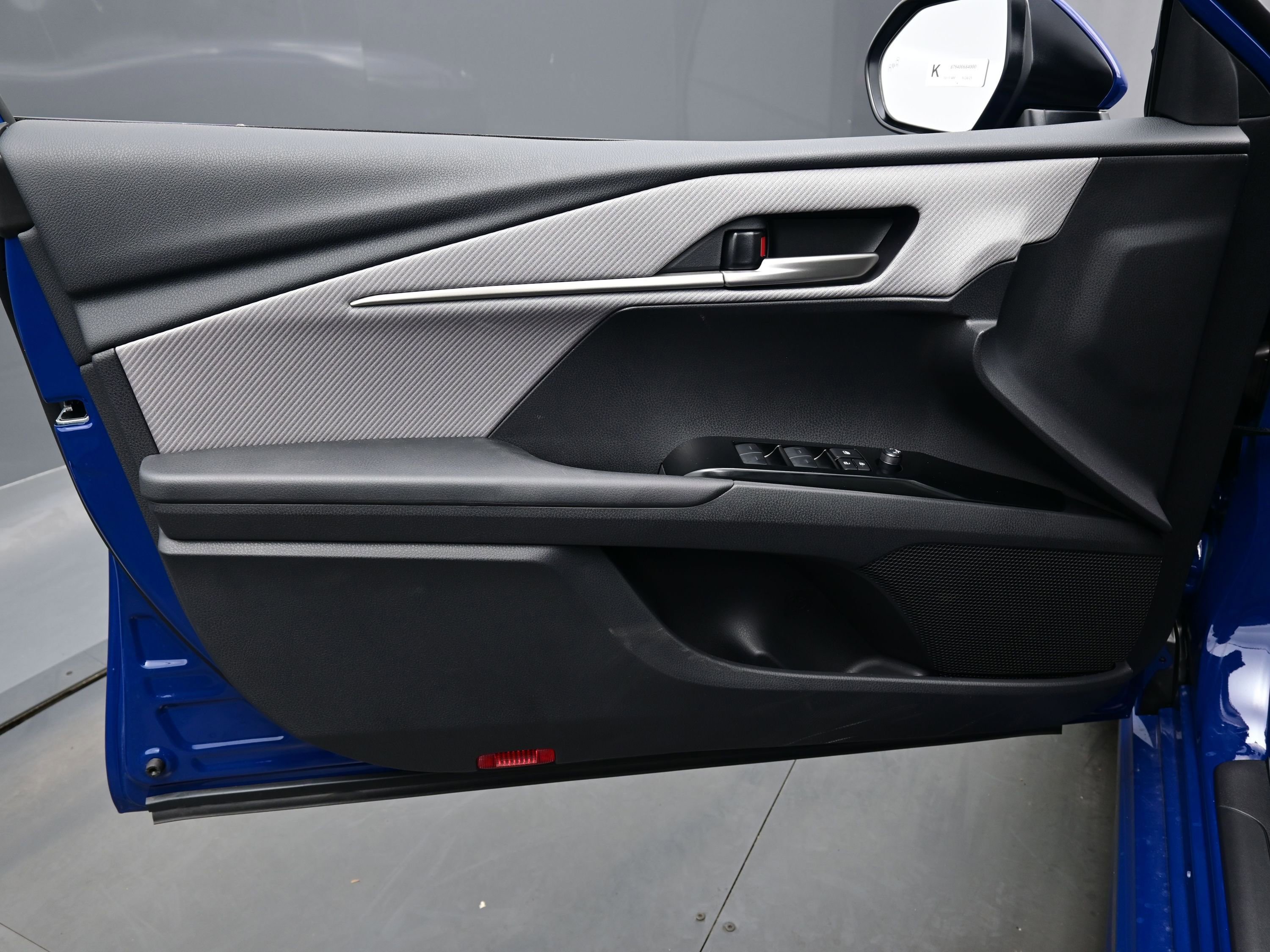 Used 2026 Toyota Camry SE image 10