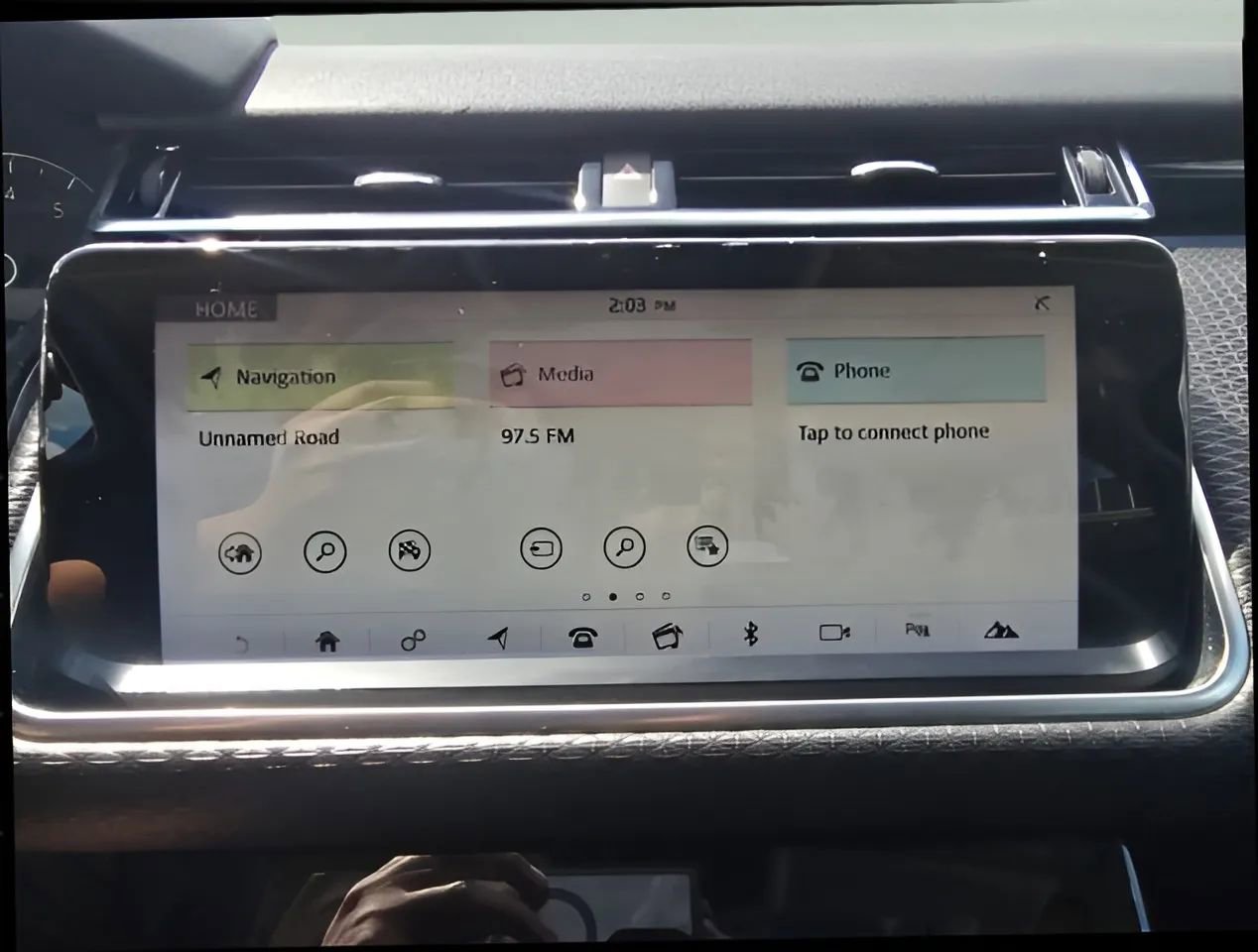 Used 2020 Land Rover Range Rover Velar S AWD/4WD image 27