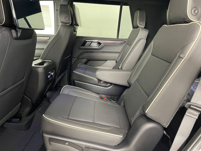 New 2026 GMC Yukon Elevation w/ Elevation Premium Package AWD/4WD image 12