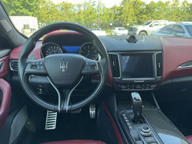 Used 2019 Maserati Levante GTS AWD/4WD image 33