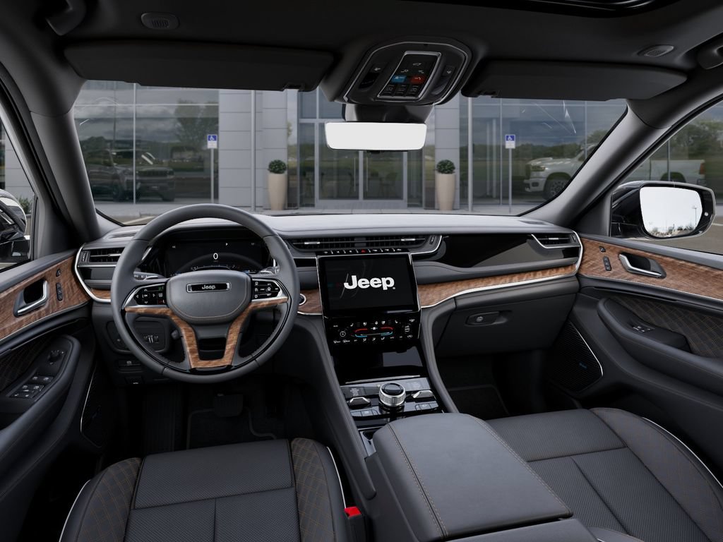 New 2025 Jeep Grand Cherokee Summit AWD/4WD image 15