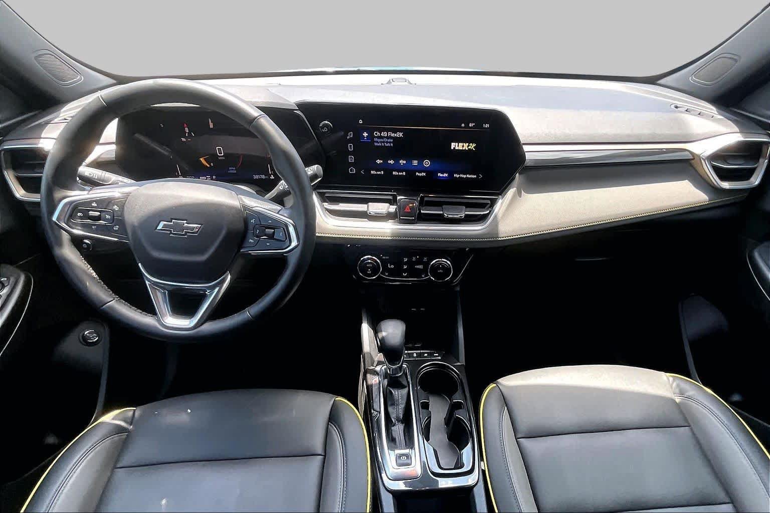 Used 2024 Chevrolet TrailBlazer ACTIV w/ Convenience Package AWD/4WD image 16