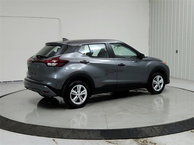 New 2025 Nissan Kicks Play S image 7