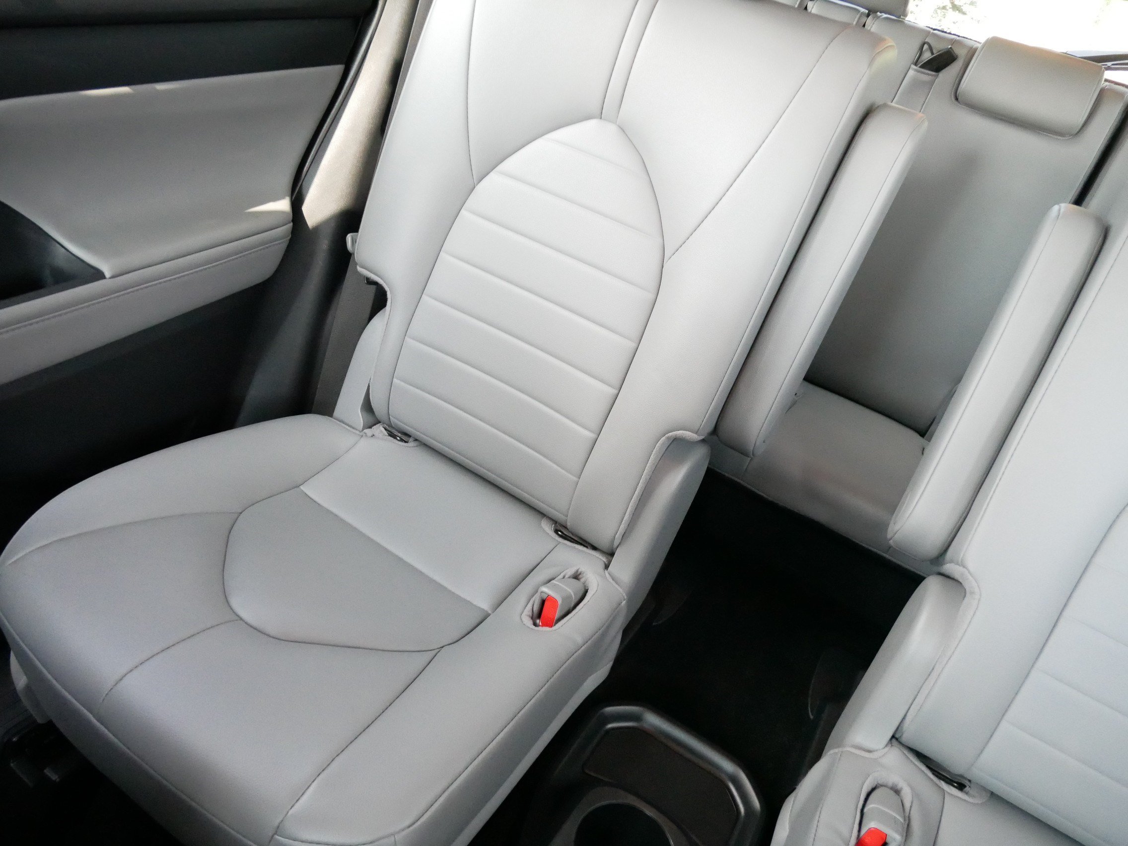 Certified 2026 Toyota Highlander XLE AWD/4WD image 12