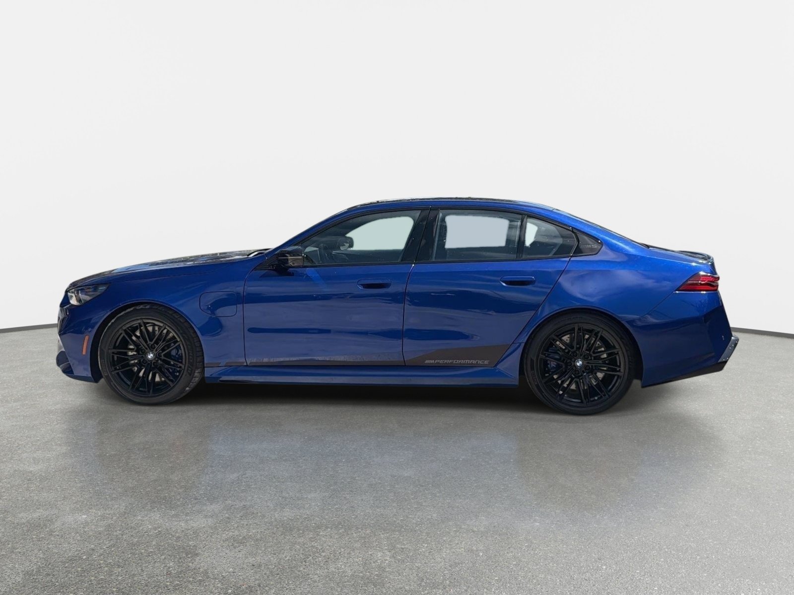 Used 2025 BMW M5 AWD/4WD image 6