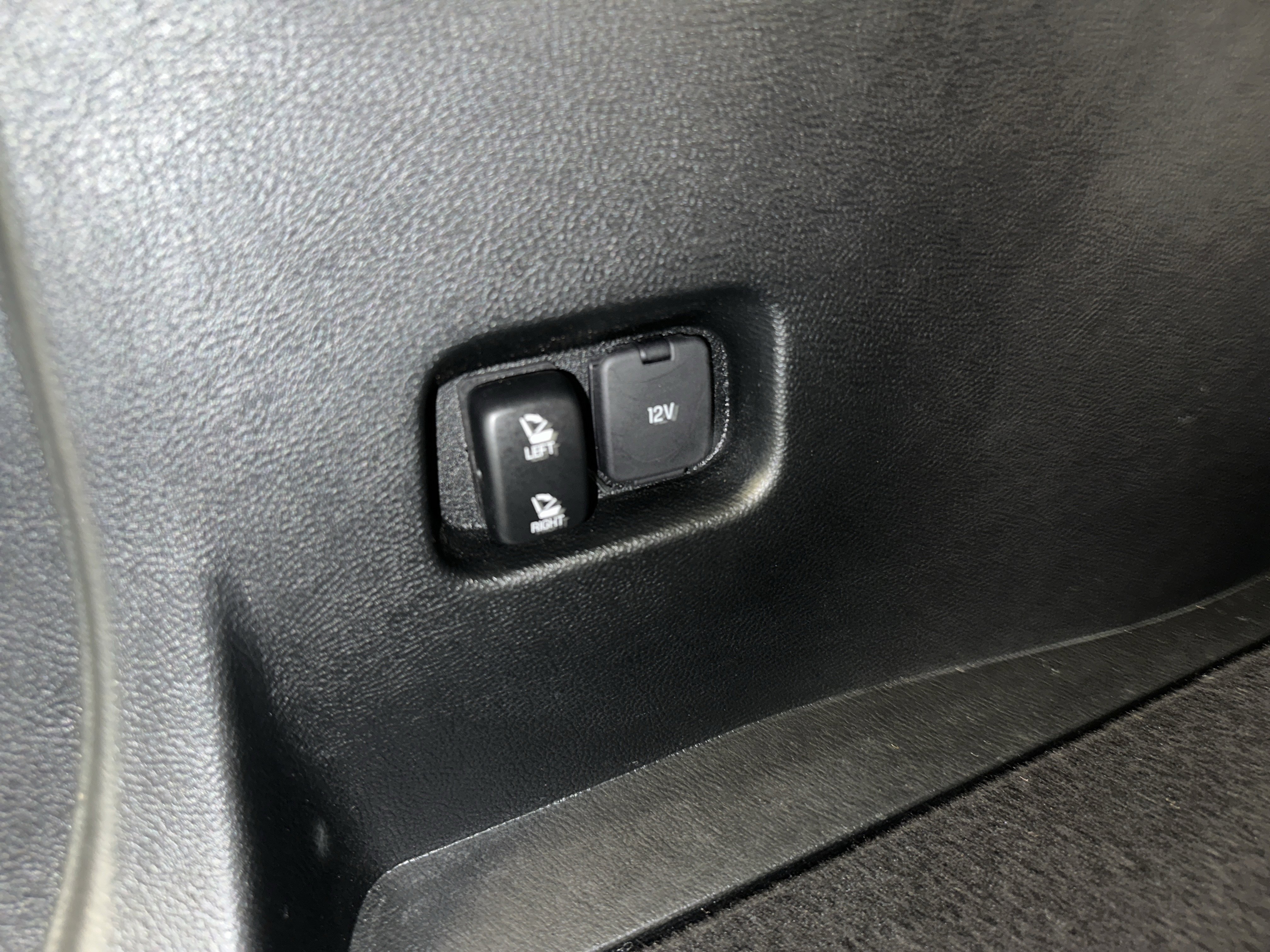 Certified 2022 Ford Edge SEL w/ Convenience Package image 28