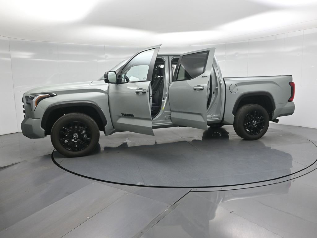 Used 2024 Toyota Tundra Limited image 37