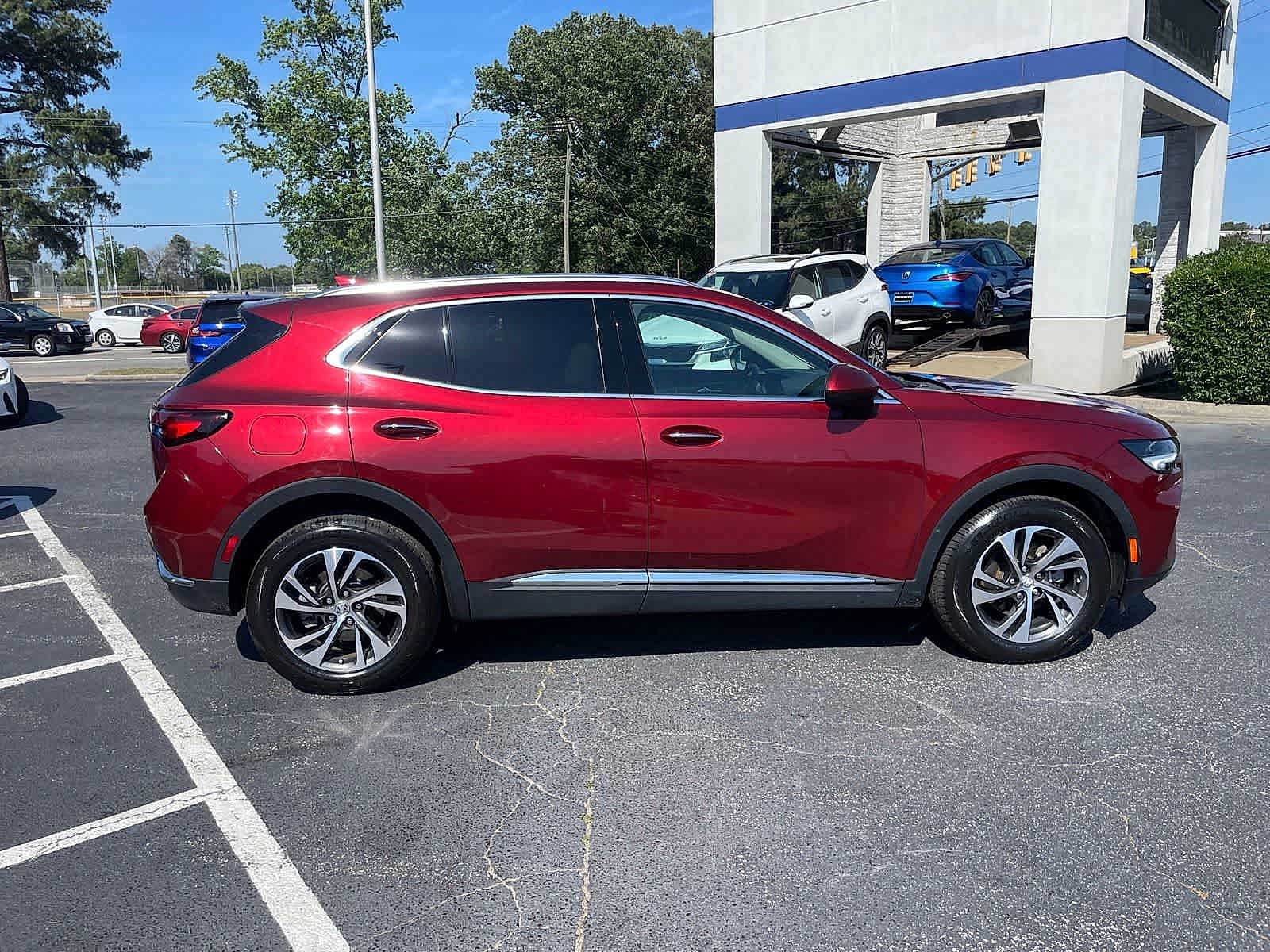 Used 2023 Buick Envision Essence AWD/4WD image 6