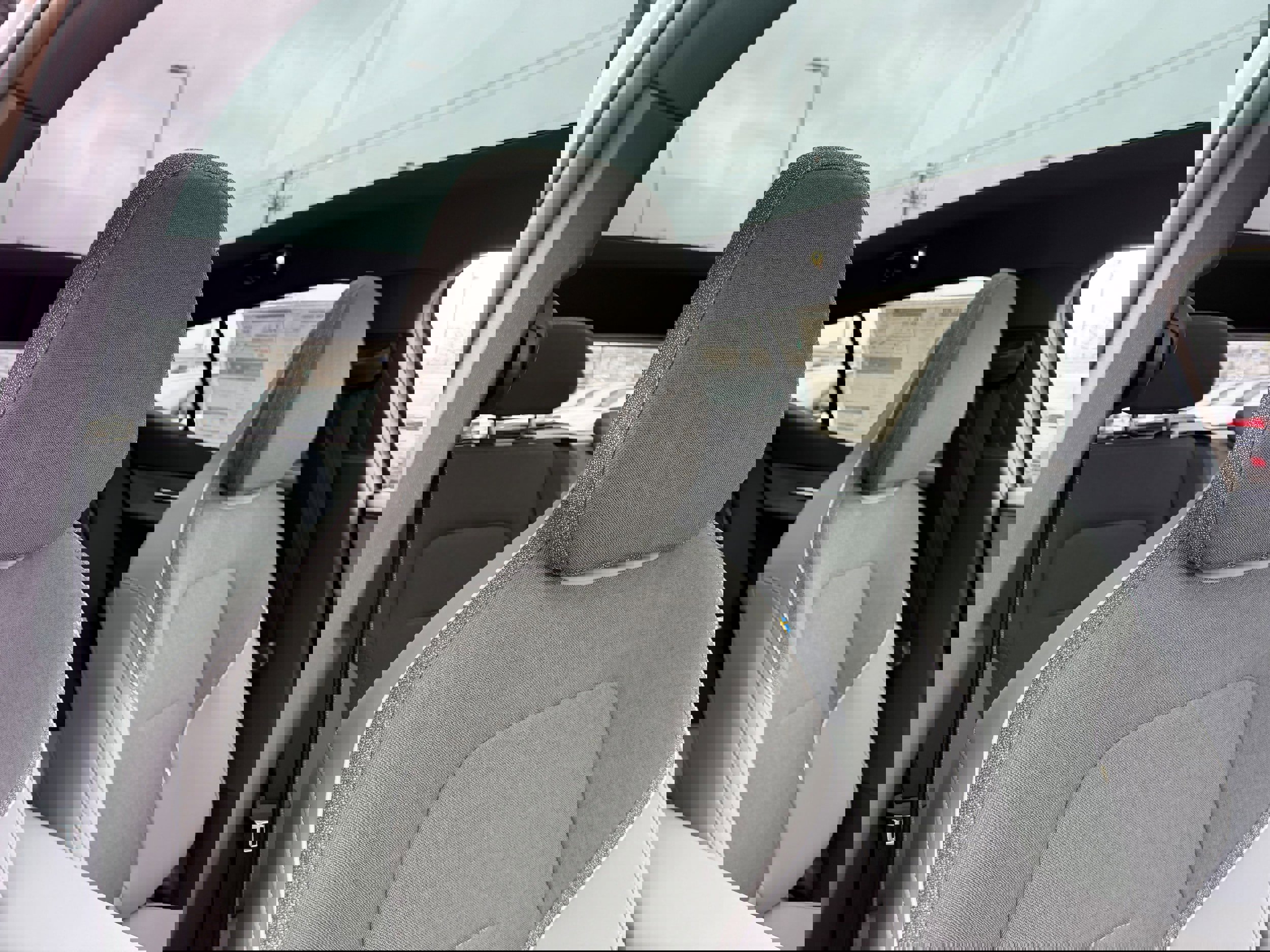 New 2026 Volvo EX30 Cross Country Ultra w/ Protection Package Premier image 9