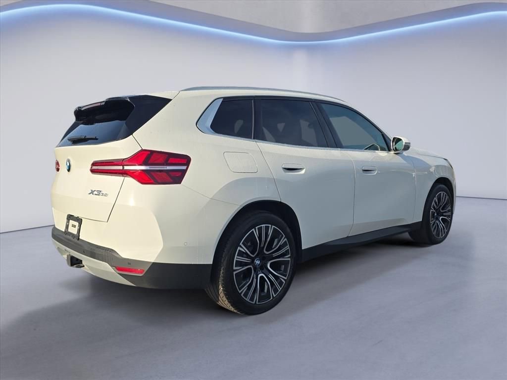 Used 2025 BMW X3 xDrive30i w/ Premium Package image 5