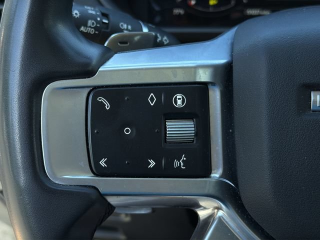 Used 2024 Land Rover Discovery S AWD/4WD image 28