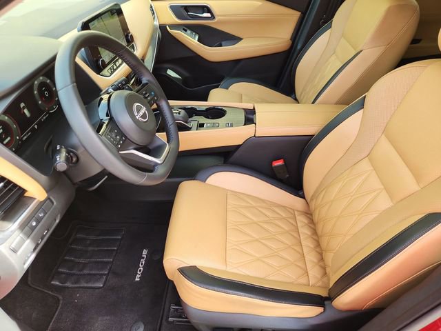 Used 2023 Nissan Rogue Platinum w/ Platinum Premium Package image 20