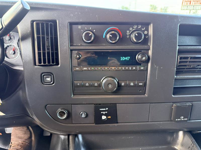 Used 2019 GMC Savana 2500 w/ Driver Convenience Package RWD image 23