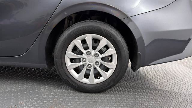 Used 2024 Kia Forte LX FWD image 35