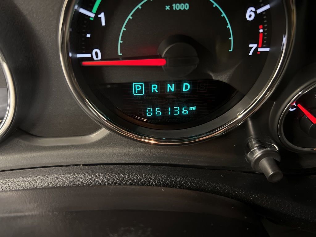 Used 2015 Jeep Wrangler Unlimited Sahara w/ Connectivity Group AWD/4WD image 20