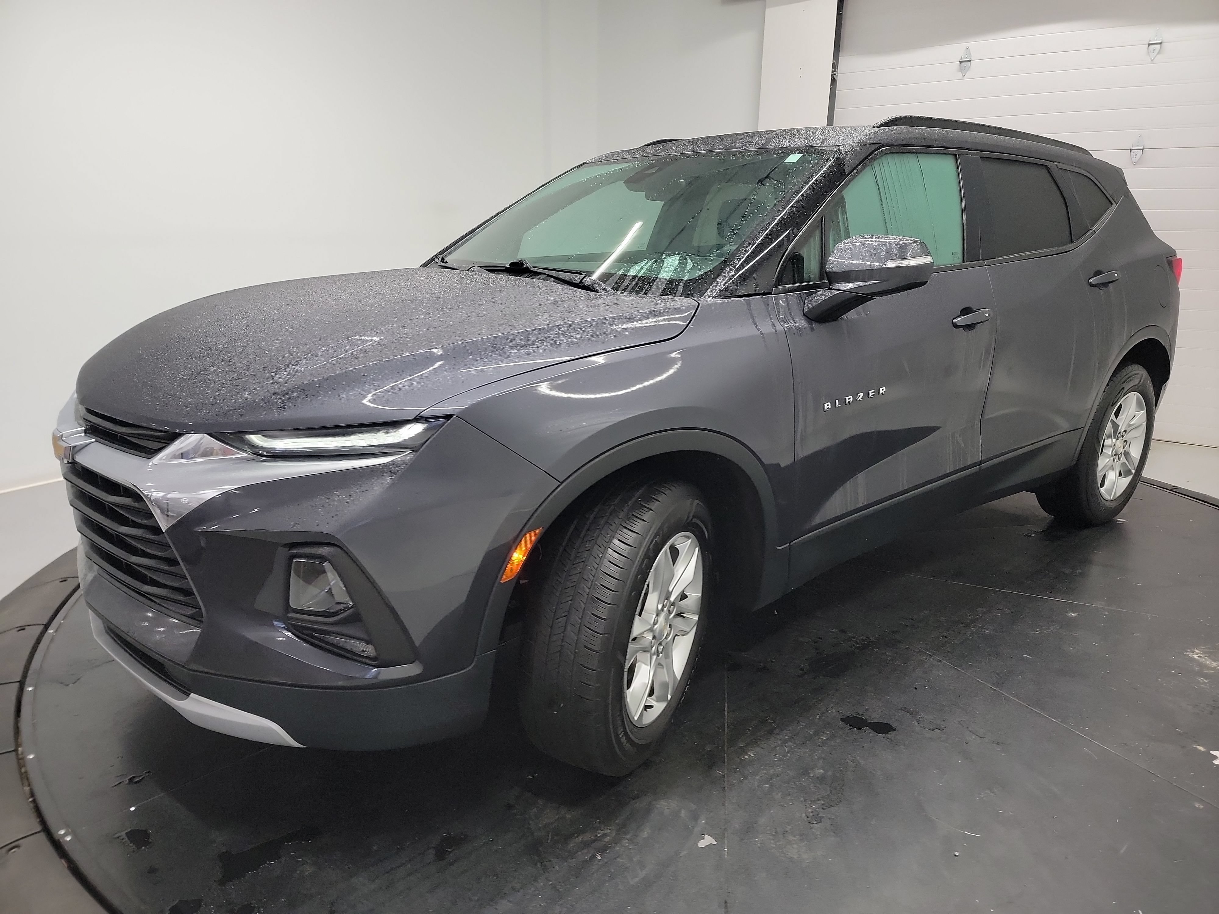 Used 2021 Chevrolet Blazer LT FWD image 3