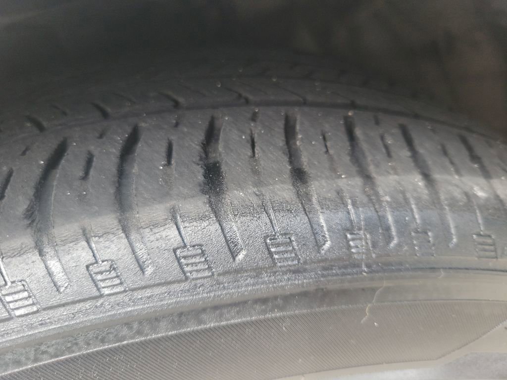 Used 2023 Toyota Corolla LE FWD image 34