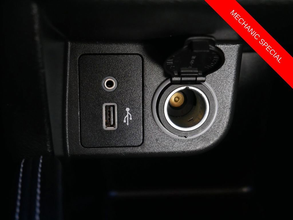 Used 2019 Nissan Kicks SV image 27