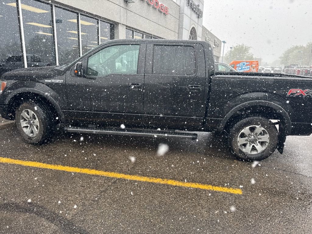 Used 2012 Ford F150 FX4 w/ FX Luxury Pkg image 13