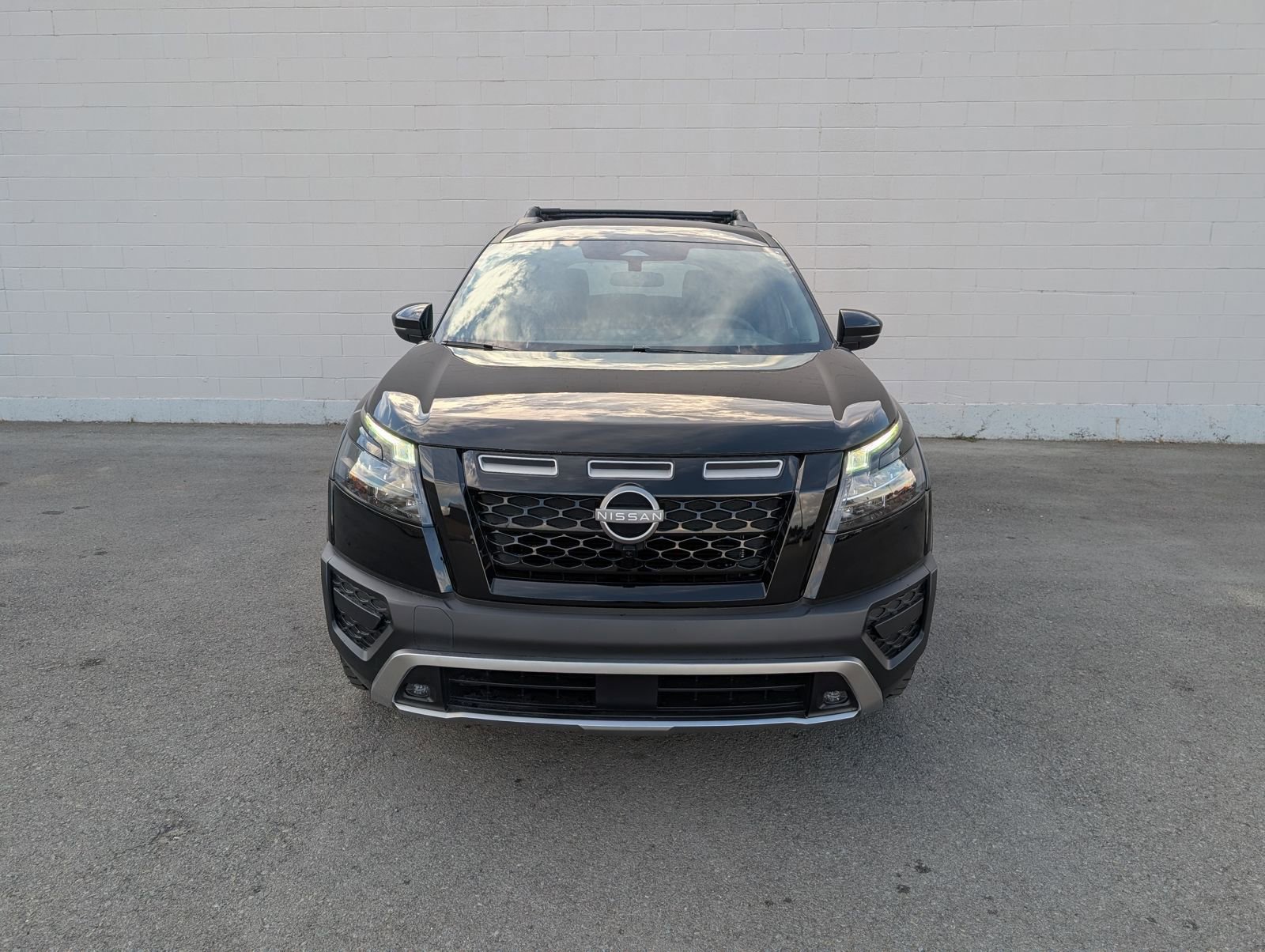 New 2025 Nissan Pathfinder Rock Creek image 2