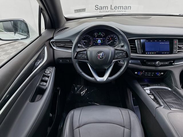 Used 2023 Buick Enclave Essence image 24