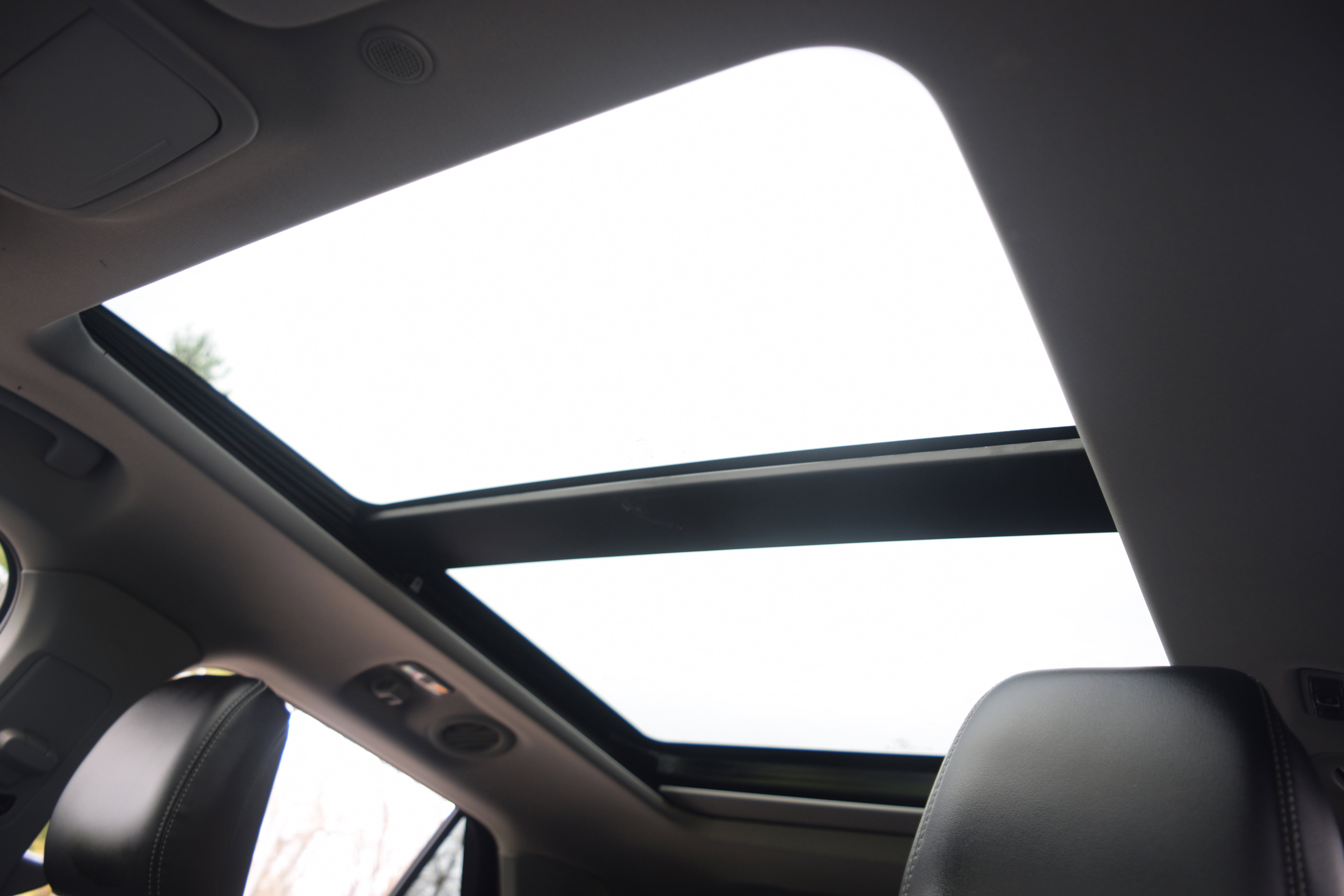 Used 2023 Ford Explorer XLT w/ Equipment Group 202A image 20