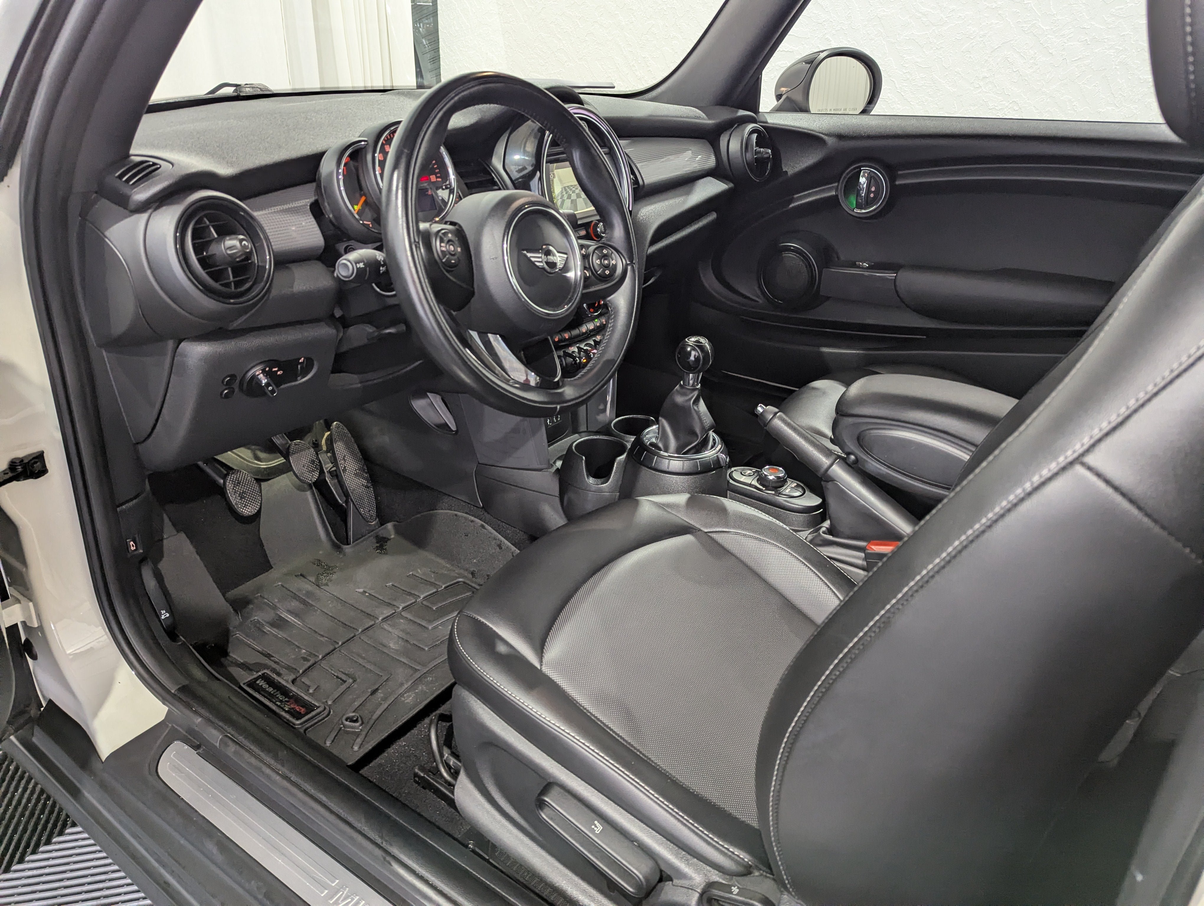 Used 2017 MINI Cooper Convertible FWD image 10