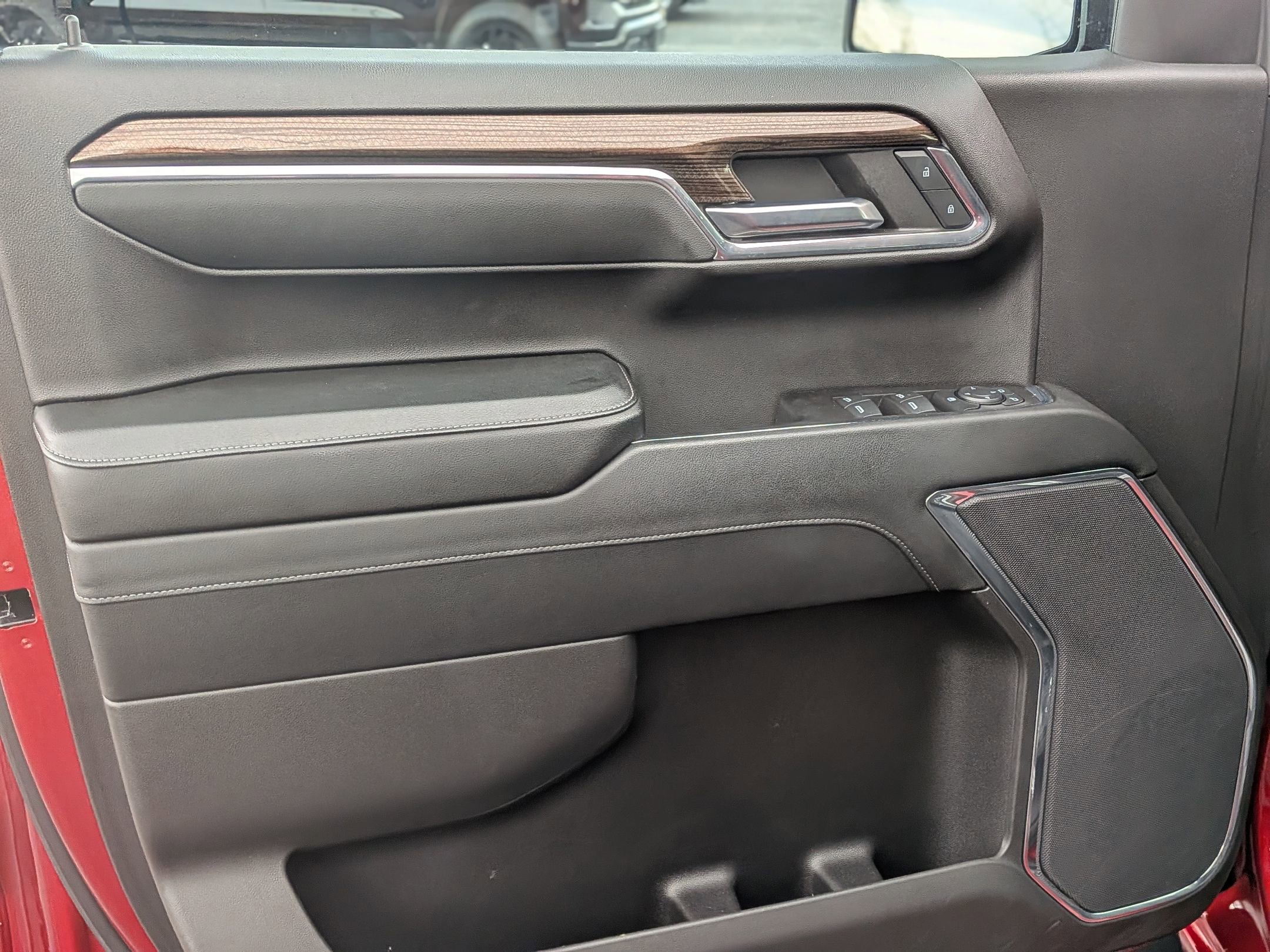 Used 2024 Chevrolet Silverado 1500 LT Trail Boss w/ Protection Package image 14